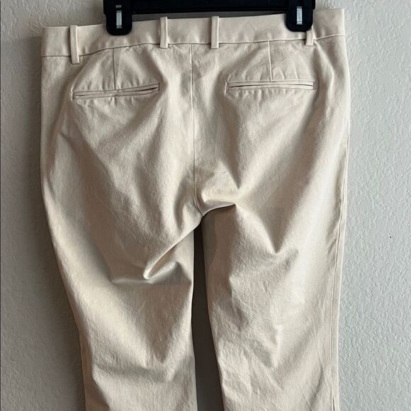 Banana Republic Women's Sloan Fit Tan in Size 12 - Picture 5 of 11